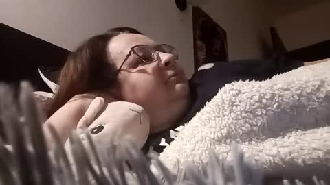 Lora online show from January 22, 7:03 pm