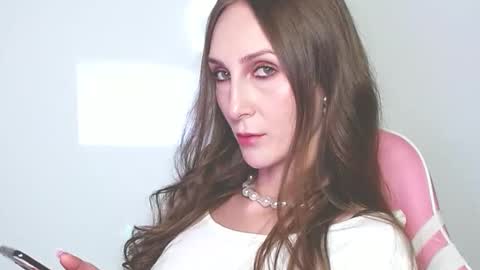 Lora  online show from April 20, 2:47 am