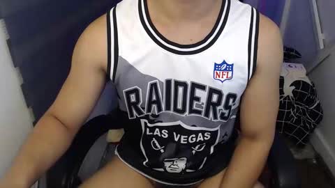 Macky online show from November 24, 2:43 am