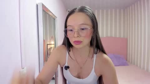 lorelaigiven online show from March 14, 1:15 pm