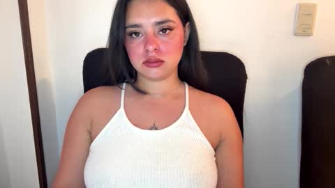 lorem_adams online show from May 23, 3:19 pm