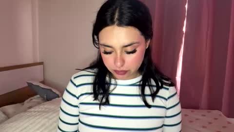 lorem_adams online show from May 30, 4:16 pm