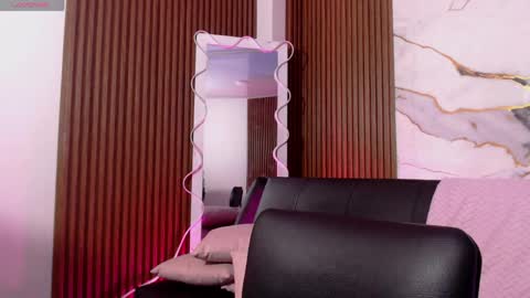 Loren online show from April 1, 4:24 am