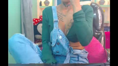 lore online show from April 22, 5:03 am