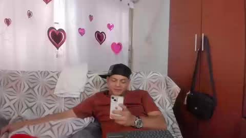 Queen Loreth online show from September 15, 5:25 pm