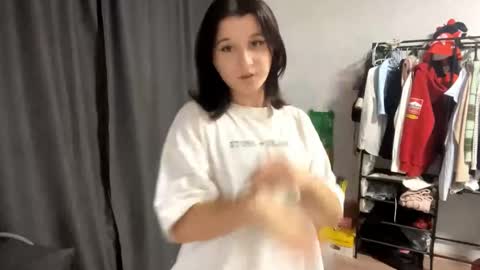 Kate online show from October 1, 3:33 pm