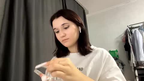 Kate online show from October 4, 3:54 pm