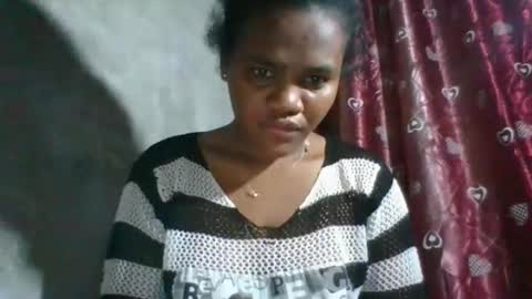 lorienne98 online show from May 18, 7:03 am