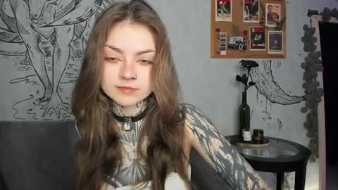 lostallice online show from January 13, 4:53 am