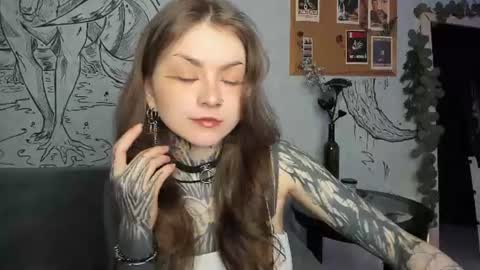 lostallice online show from June 9, 4:01 am