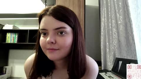Esma online show from May 16, 10:36 am