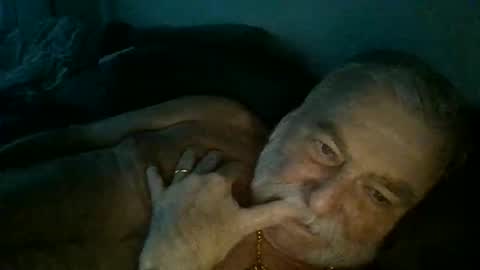 louis_chokdee online show from September 22, 5:39 pm