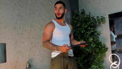 Louis online show from November 8, 12:24 am