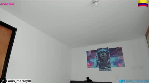 louis_marley_ online show from November 24, 2:05 pm