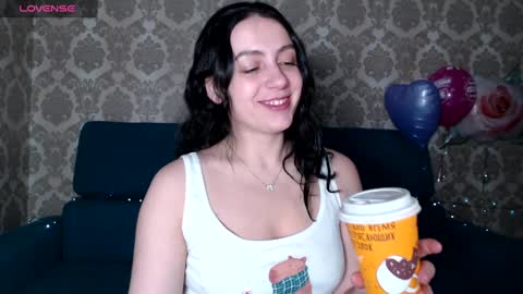 Louise online show from February 4, 4:26 am