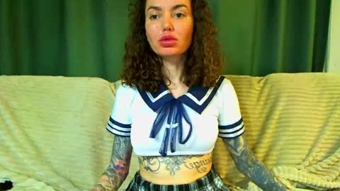 Cute face online show from April 15, 6:50 am