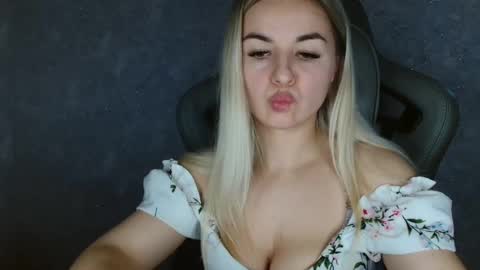 Megane online show from March 10, 12:28 pm