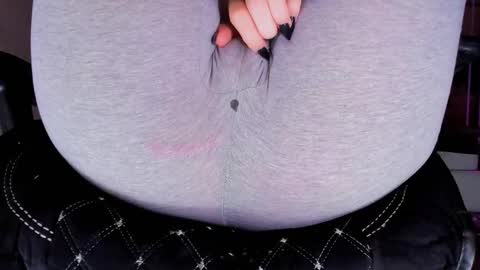 Kira online show from October 25, 9:19 am