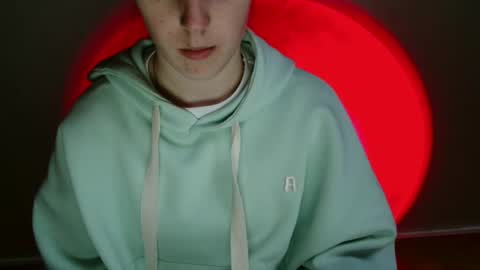 Vivian online show from January 7, 12:10 pm