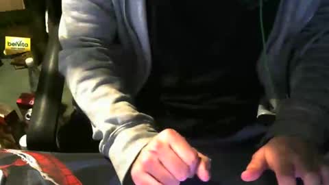 lovebird71 online show from March 9, 1:32 am