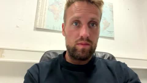 lovefuesse online show from September 11, 11:22 am