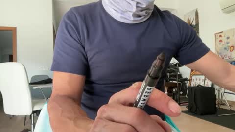 Loveisperfect online show from October 31, 11:54 am