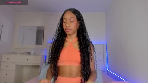 Val online show from October 15, 2:07 pm