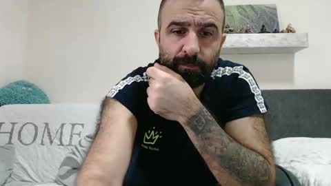 loveivat80 online show from December 28, 7:33 am