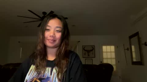 Love online show from December 9, 12:34 am