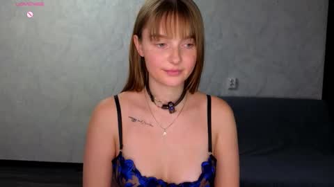 Molly online show from February 2, 7:21 pm