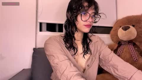 Allyson 3 online show from January 5, 11:52 pm