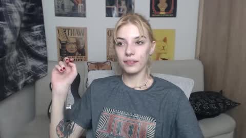 Cassie online show from March 9, 2:07 am