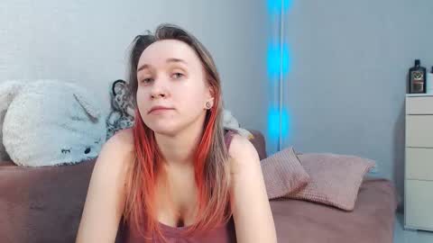 Lovely Hayley online show from March 6, 11:15 pm