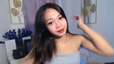 lovely_lianne online show from April 6, 5:08 am