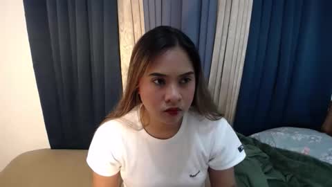 Axel online show from November 25, 8:35 am