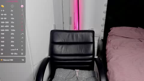 Aria3 online show from November 20, 8:50 pm