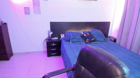 lovely   online show from October 27, 10:43 pm