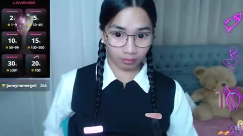 lovelymae18 online show from February 26, 8:29 am