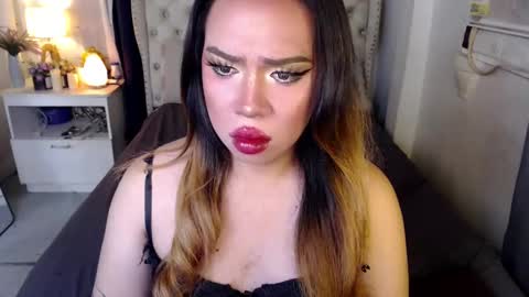 Snapshot of lovelymarie69 chatting on December 5, 6:39 pm Rebeca online show from December 5, 6:39 pm