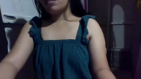 lovelymocha27s online show from February 21, 11:44 am