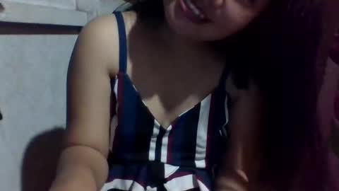 lovelymocha27s online show from February 8, 9:04 pm