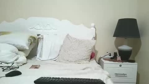 Angelquey online show from May 14, 9:46 pm
