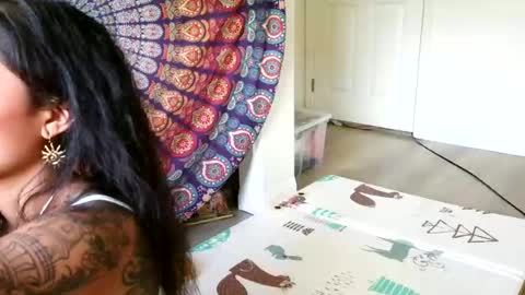 lovelyxmacii online show from July 14, 12:47 am