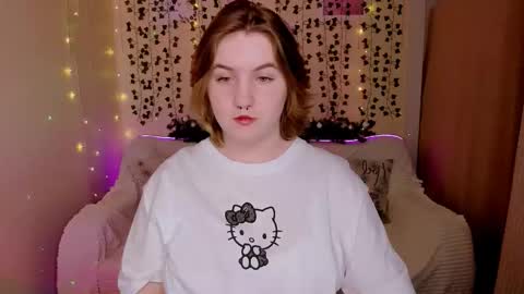 Julia  online show from December 20, 6:53 am