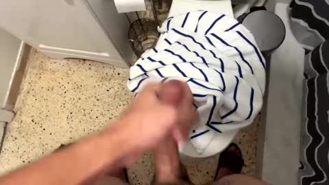 loverboy000017 online show from December 9, 6:03 pm