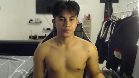 loverboyph04 online show from October 17, 3:54 am