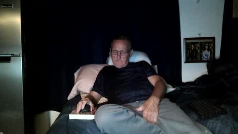 just here to have fun and cum online show from September 29, 9:08 am