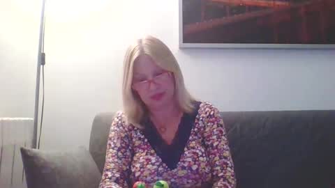 Marlyn online show from February 5, 10:11 pm