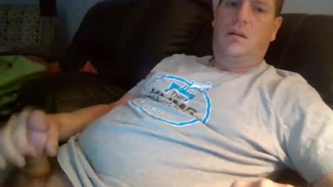 lovetocum37 online show from November 29, 6:37 pm