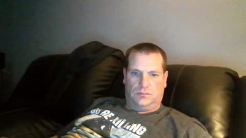 Snapshot of lovetocum37 chatting on January 18, 4:48 am lovetocum37 online show from January 18, 4:48 am